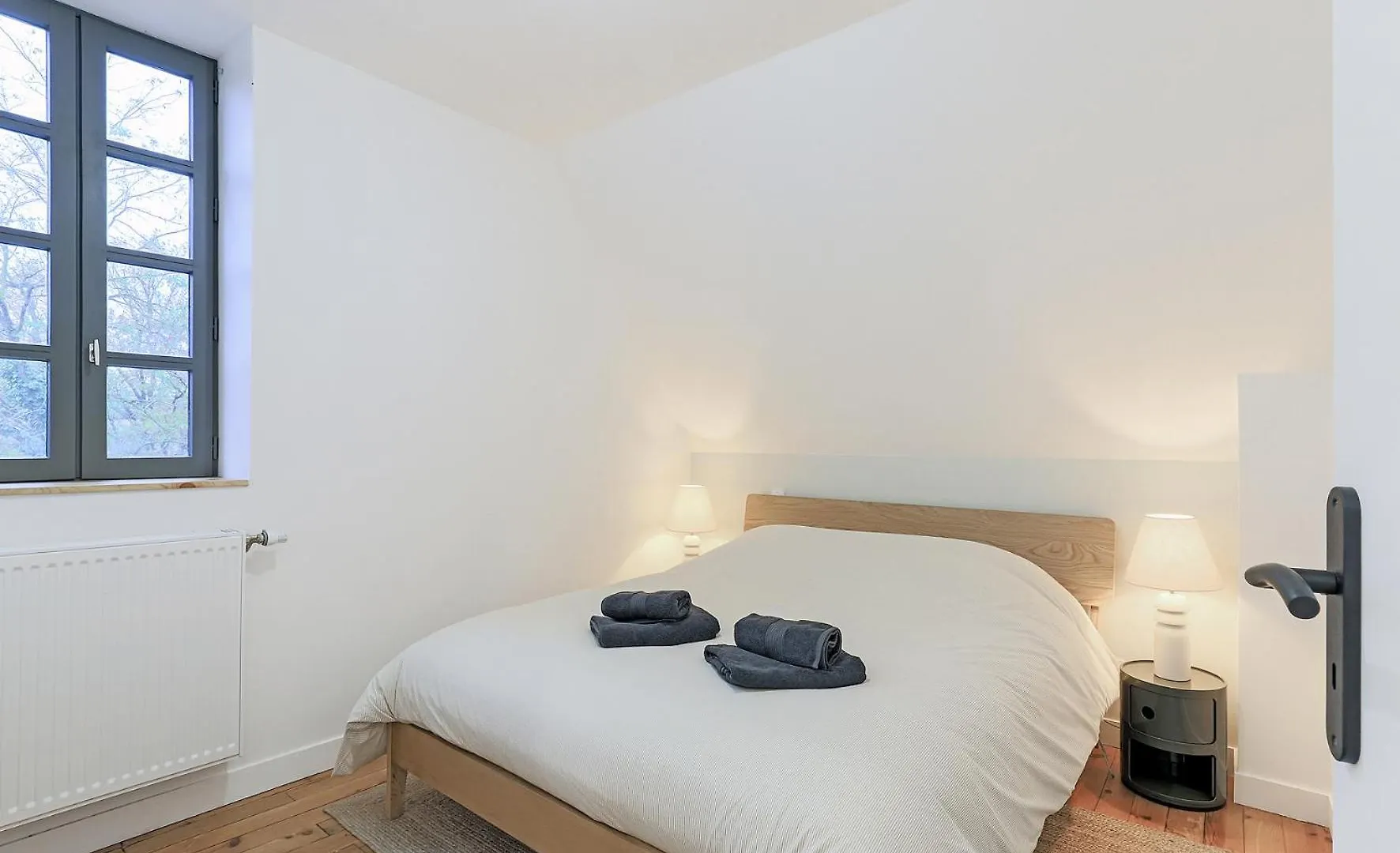 La Maison Du Gardien Brignais 0*,